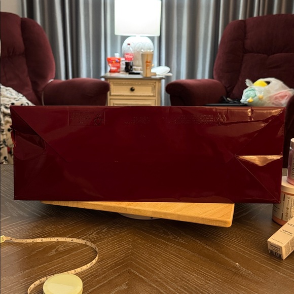 Gucci Deep Red Shopping Bag - Picture 5 of 8